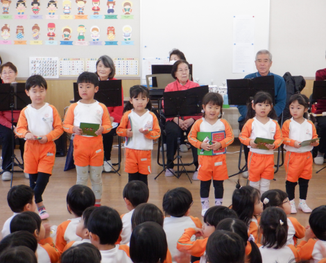 明石　保育園　誕生日会