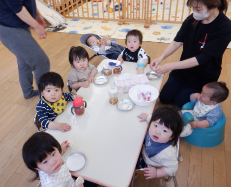 明石 こども園 0歳児