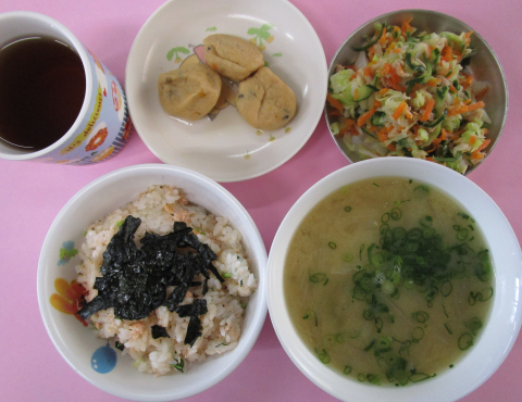 明石 保育園 給食