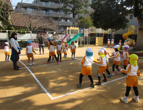 明石 保育園 運動