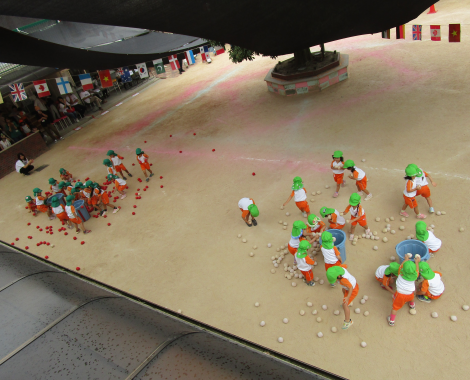 明石 保育園 玉入れ3