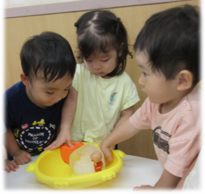 西明石愛児園ぱんだ氷あそび1