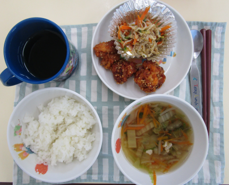 明石　保育園　給食