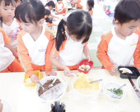 明石　保育園　給食