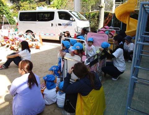 明石　保育園　避難訓練１