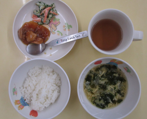 明石　保育園　給食