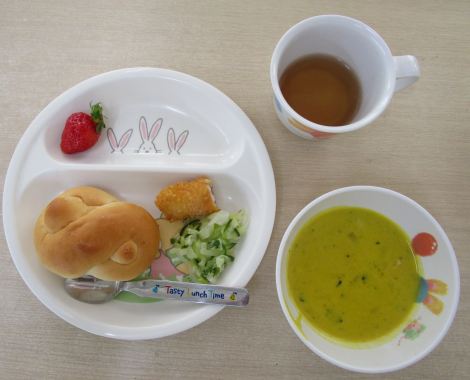 明石 保育園 給食