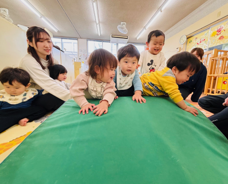 明石 保育園 0歳児