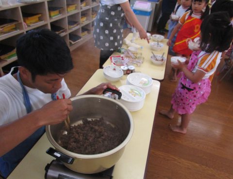 明石 保育園 クッキング3