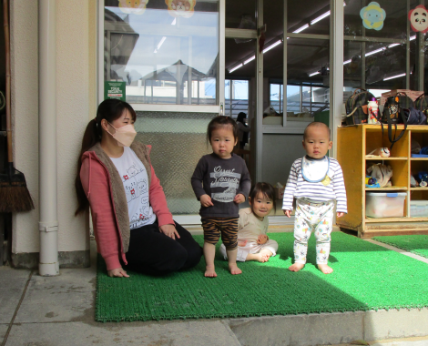 明石 こども園 1歳児