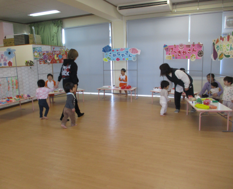 明石　保育園　お店