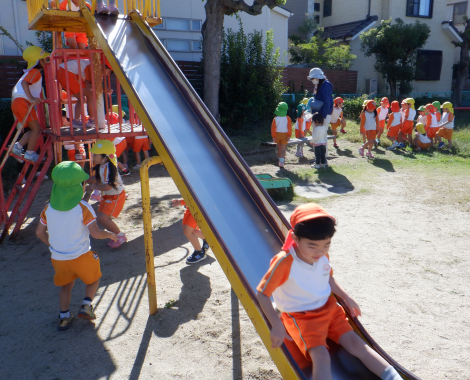 明石 保育園 公園1