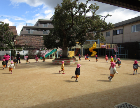 明石 保育園 3歳