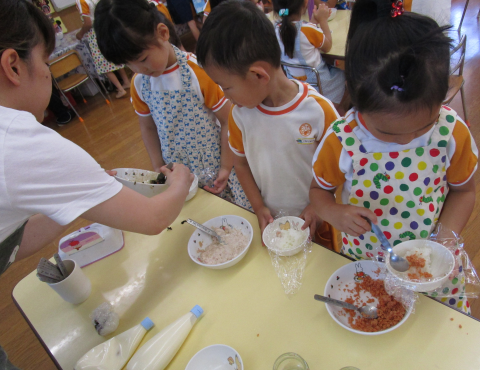 明石 保育園 クッキング2