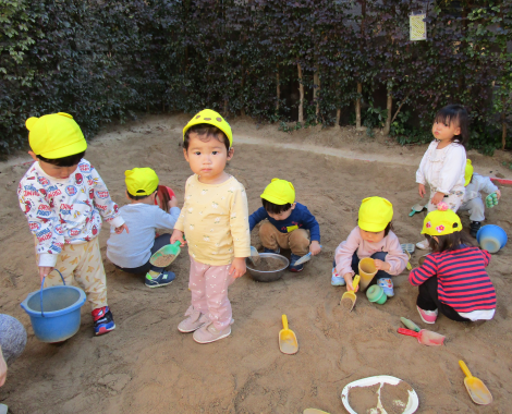 明石 保育園 砂場