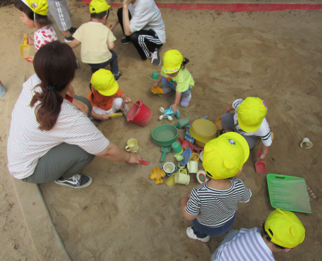 明石　保育園　１歳児２