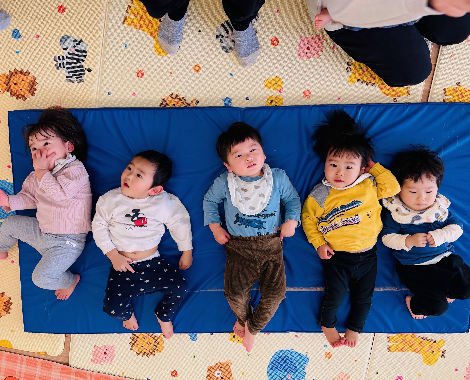 明石 保育園 マット運動5