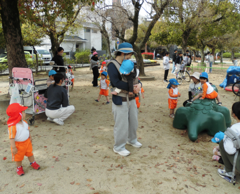 明石市　保育園　公園