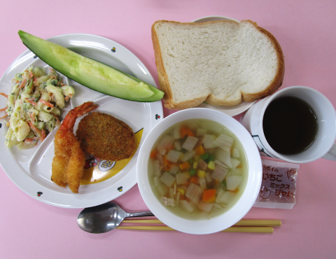 明石　保育園　給食
