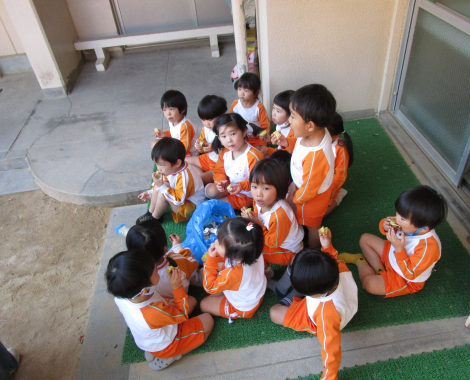 明石 保育園 3歳児1