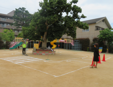 明石 保育園 安全対策協議会