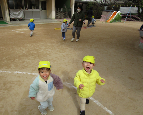 明石 保育園 1歳児