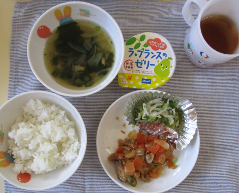 明石　保育園　給食