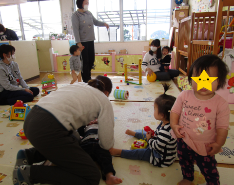 明石 保育園 0歳