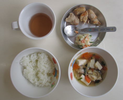 明石　保育園　給食