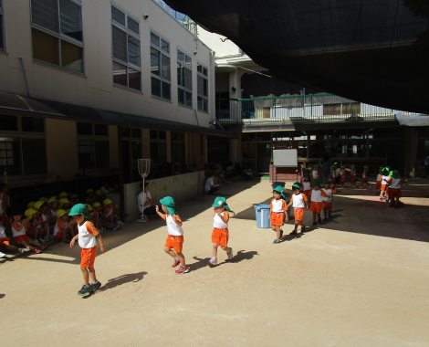 明石 保育園 3歳児