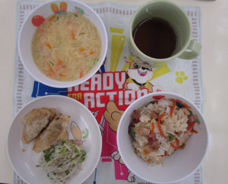 明石 こども園 給食
