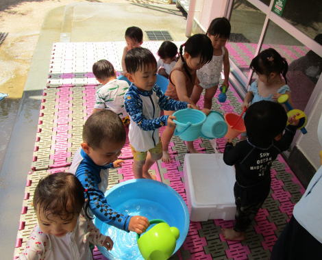 明石 保育園 2歳児