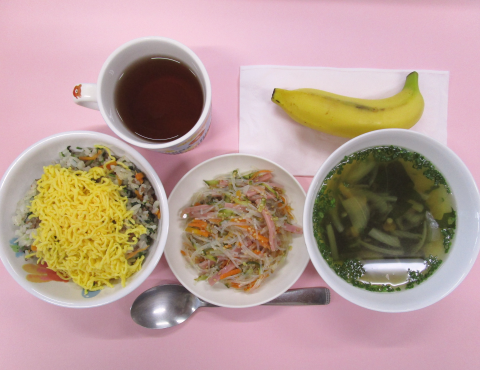 明石 保育園 給食