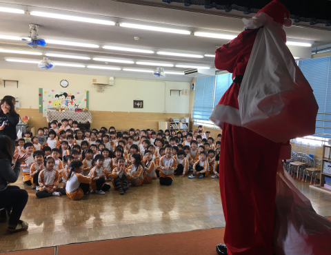 明石 保育園 サンタ1