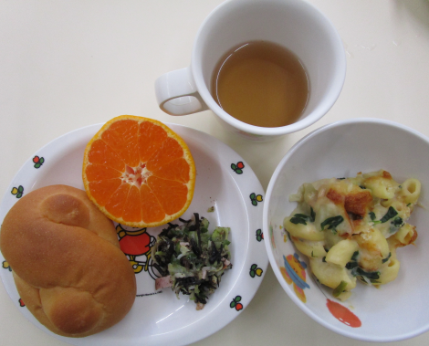 明石 こども園 給食