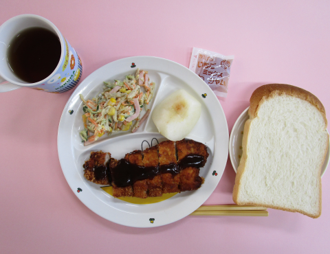 明石　保育園　給食