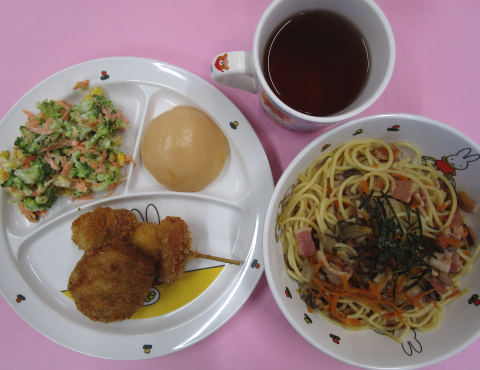 明石 保育園 給食