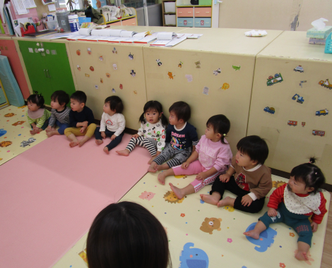 明石　保育園　０歳児１