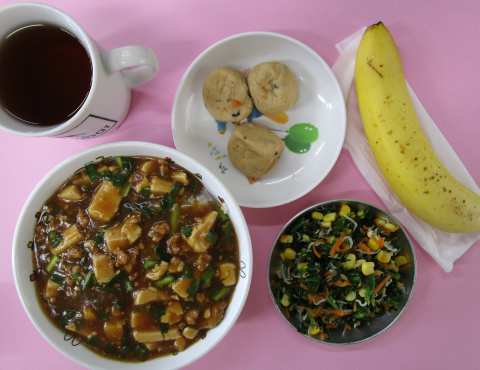 明石 保育園 給食