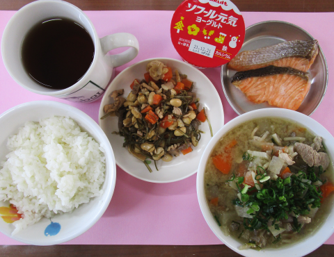 明石 保育園 給食