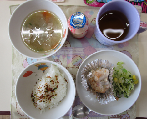 明石　保育園　給食