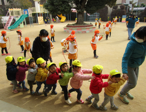 明石 保育園 1歳児