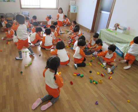 明石 保育園 3歳児