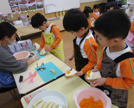 明石 こども園 5歳児