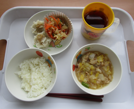 明石 保育園 給食