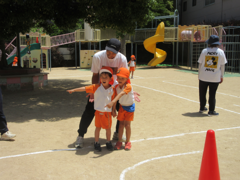 明石 保育園 保育士