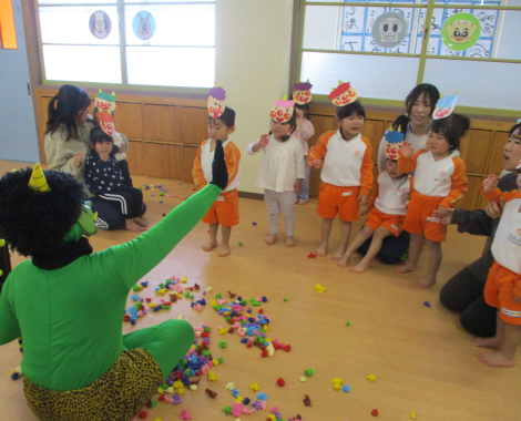 明石 保育園 鬼さん2