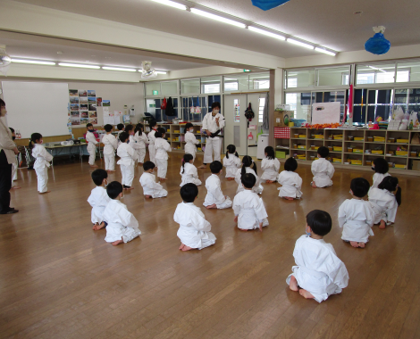 明石 保育園 4歳児