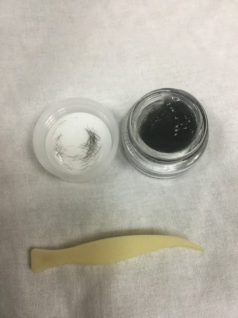 05-2771812