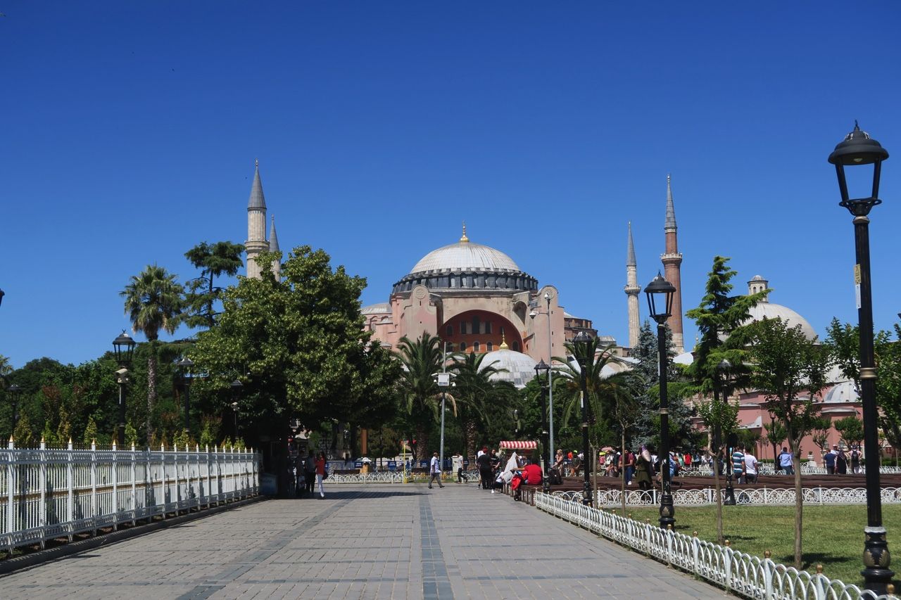トルコ15日目 モスクと焼サバサンド 一寸 自転車の旅 Anyway Bicycle Trips トルコ15日目 モスクと焼サバサンド 一寸 自転車の旅 Anyway Bicycle Trips